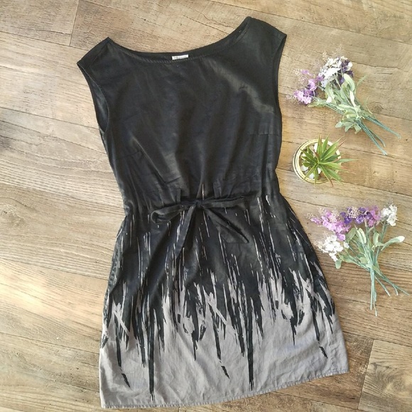 Dynamite Dresses & Skirts - DYNAMITE BLACK DRESS SIZE TP/XS